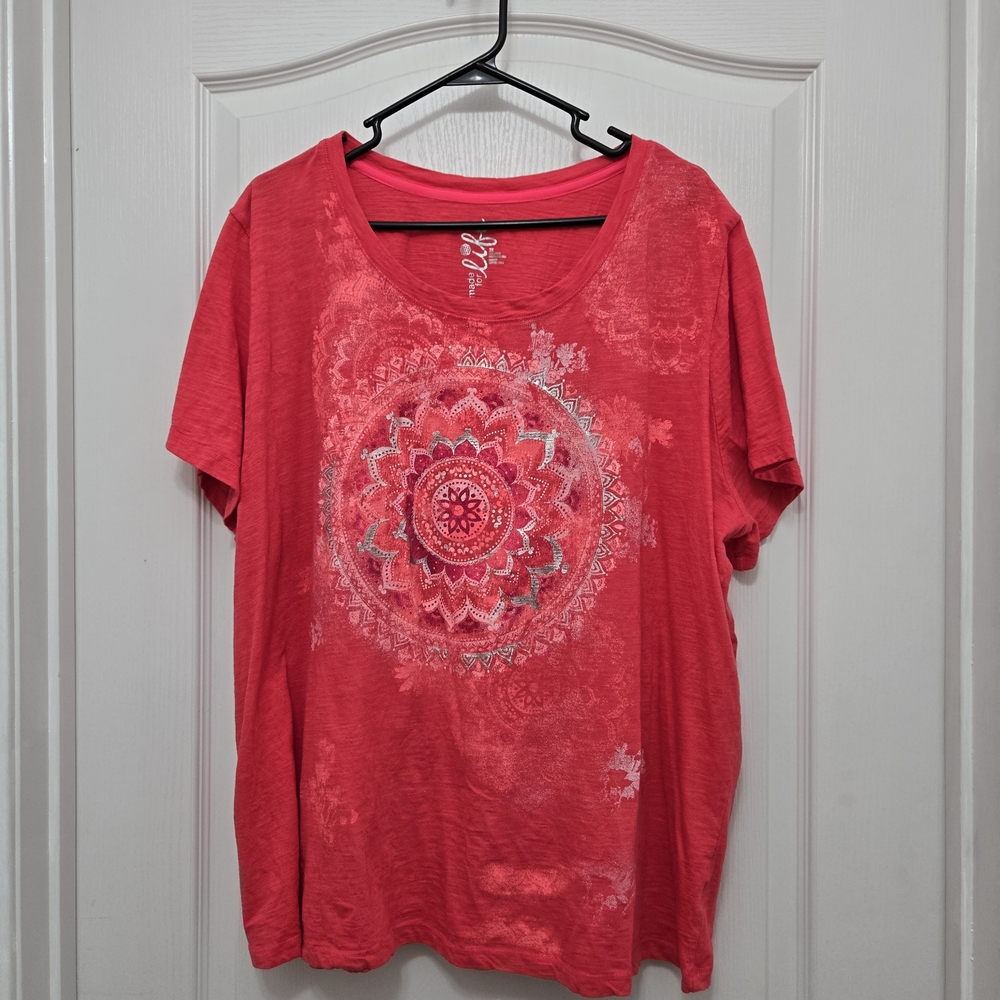 T9251005 Vintage Made for Life Red Mandala Short Sleeve Tee